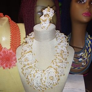 White & Gold Custom Jewelry Set - Pearl White